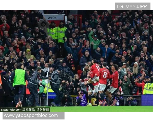 曼联冬窗考虑租借小贝林以增强中场实力多特表现不佳引发关注